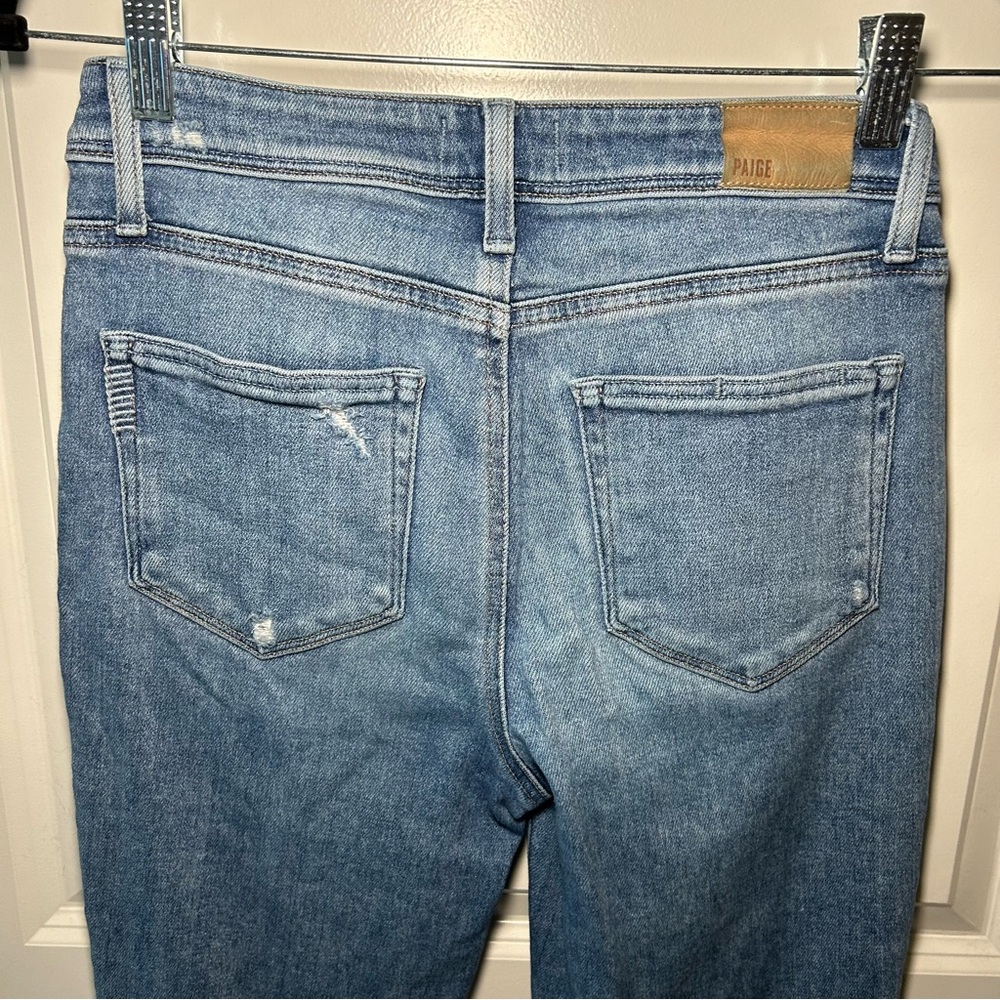 Paige Cindy Outseam Slit Jean in Seaspray Distressed Size 27 - Picture 5 of 16